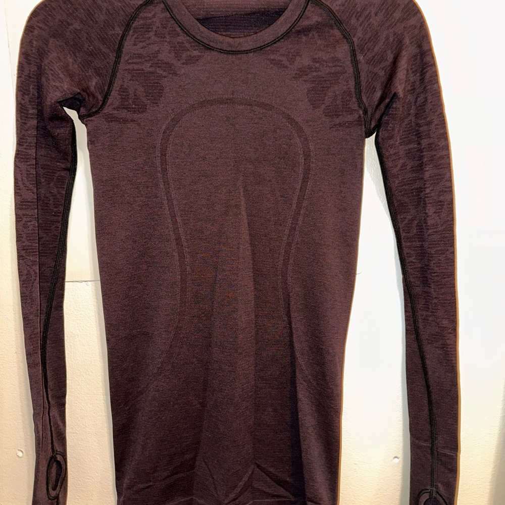 lululemon athletica Long Sleeve Tee - Dark Purple